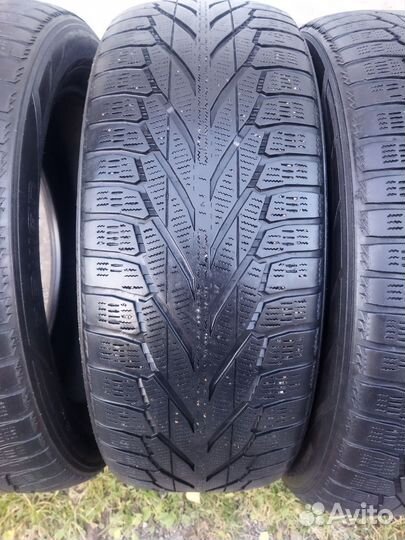 Nokian Tyres Hakkapeliitta R2 235/55 R19