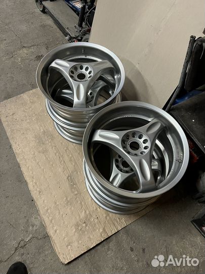 Автомобильные диски r17