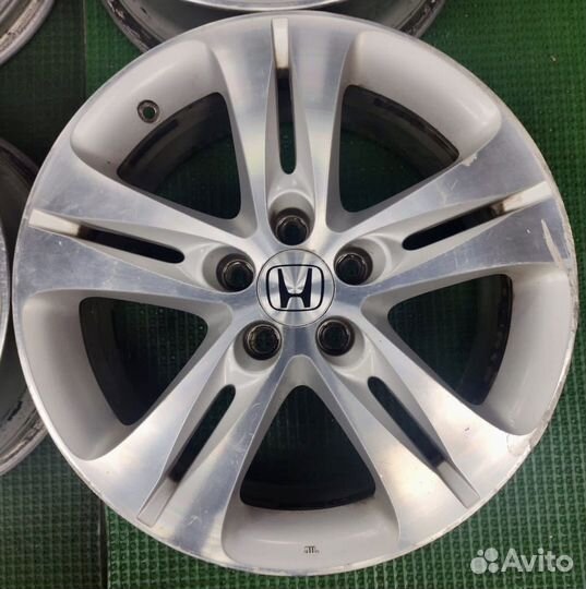 Диски литые R18 5x114.3 Honda
