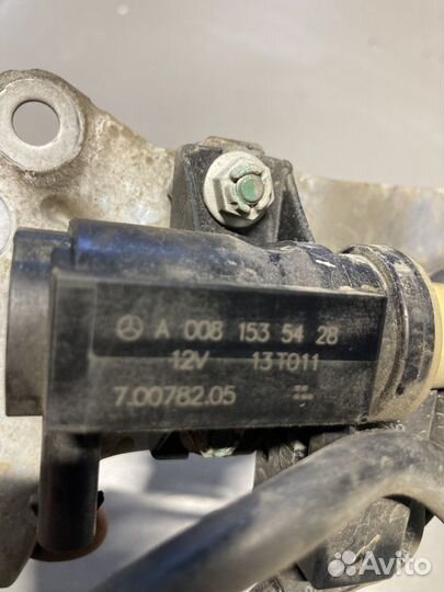 Клапан электромагнитный A0081535428 Mercedes-Benz