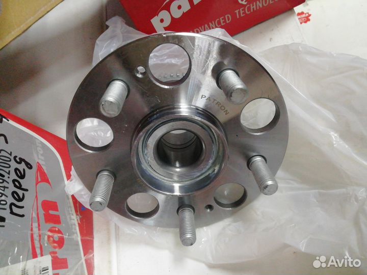 Ступица колеса задн honda: civic 2.0 Type-R/2.0 i