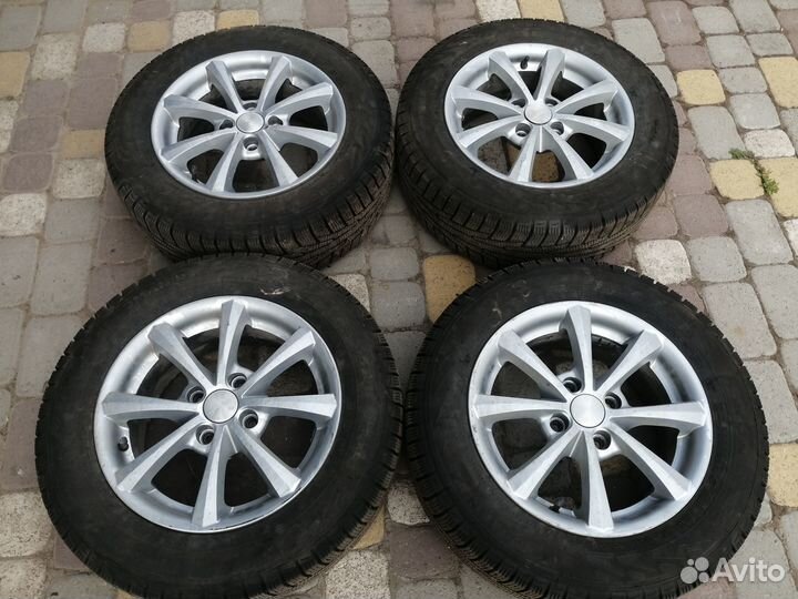 Nokian Tyres Nordman RS2 185/65 R14 90R