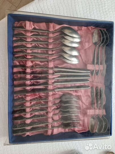 Набор столовых приборов на 6 персон