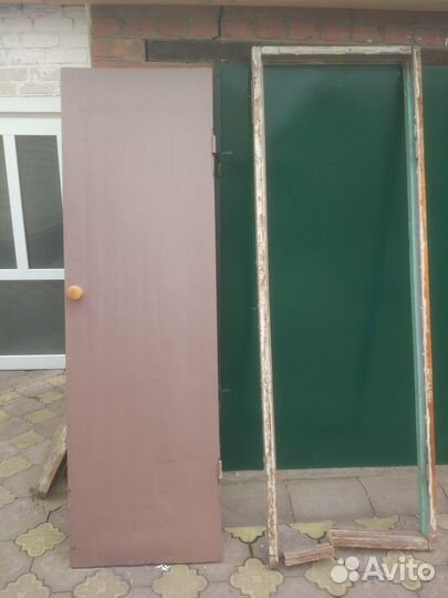 Дверь входная деревянная бу