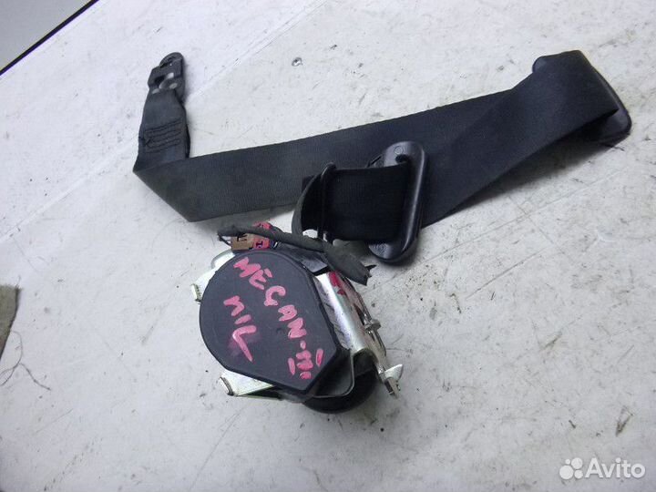 Ремень безопасности с пиропатроном L renault megan