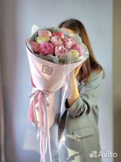 Букет пионов с доставкой