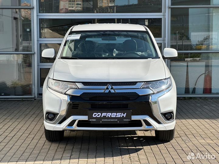 Mitsubishi Outlander 2.0 CVT, 2022, 47 км