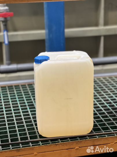 Канистра пластиковая 20 литров, 10 литров бу