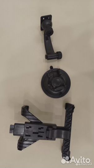 Автомобильный держатель для планшета с креплением