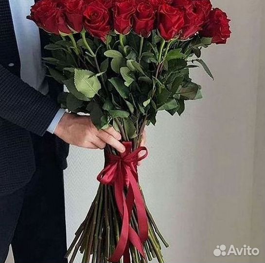 Метровые розы Доставка цветов