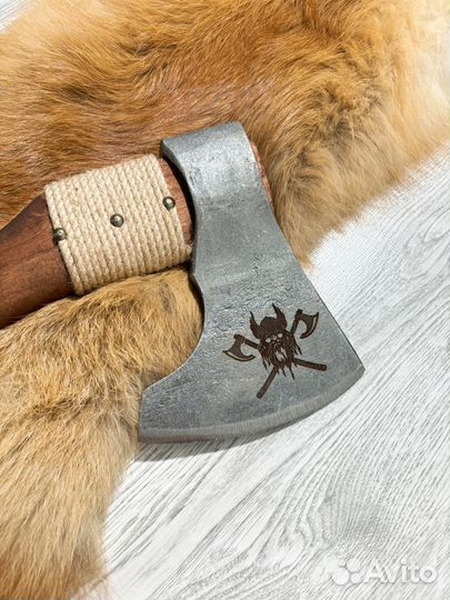 Топор ручной работы