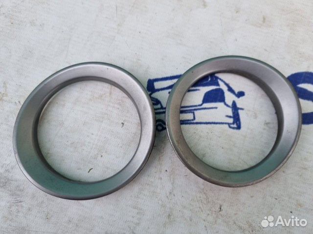 Накладка торпеды передняя Subaru Impreza GDA