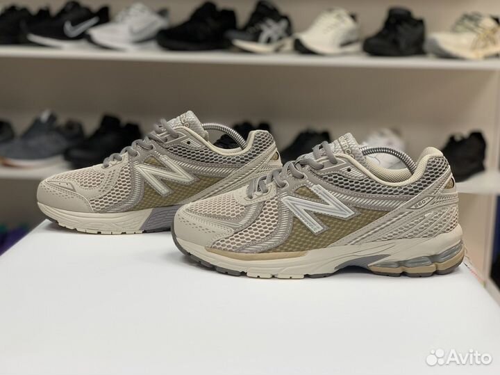 Кроссовки New balance 860 v2