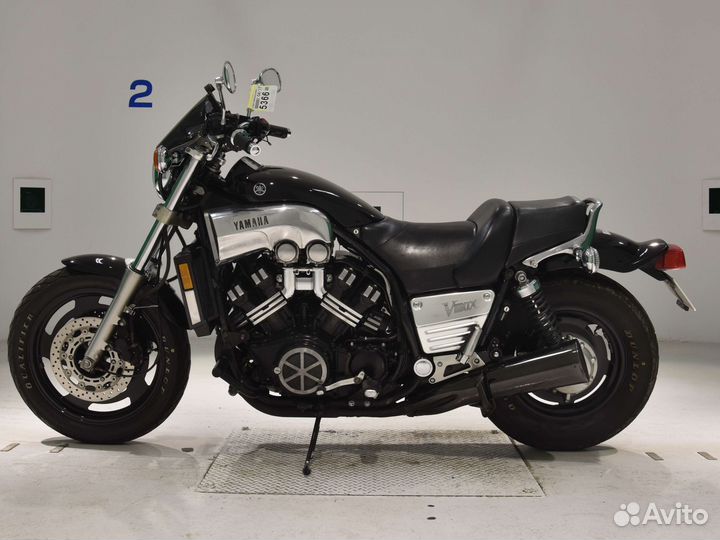 Yamaha V - MAX 1200