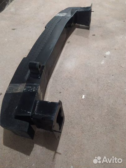 Передний усилитель бампера Nissan Teana J32