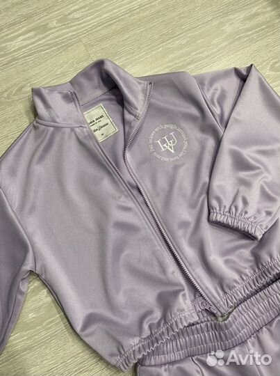 Спортивный костюм женский