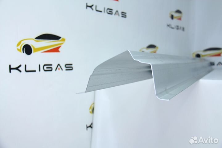 Кузовной порог Toyota Rav 4 XA30