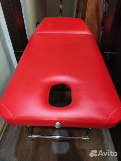 Массажный стол складной с вырезом для лица