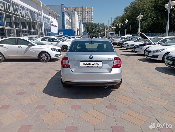 Skoda Rapid 1.6 AT, 2018, 94 904 км