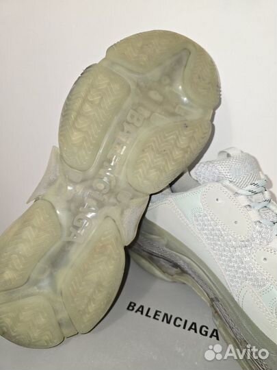 Кроссовки Balenciaga Triple S Grey Clear Trainers