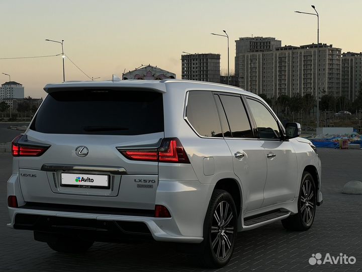 Lexus LX 5.7 AT, 2018, 187 200 км