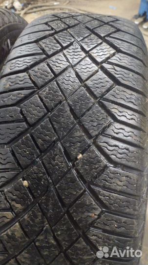 Continental ContiVikingContact 7 215/65 R17 103T