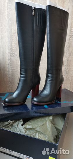 Продам сапоги