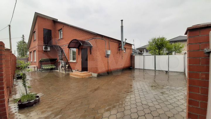 Дом 139 м² на участке 3 сот.