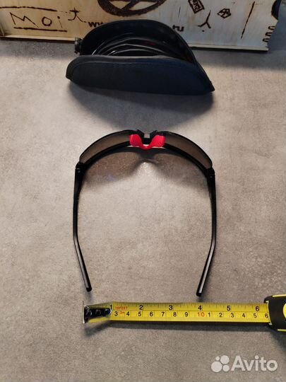 Очки солнцезащитные спортивные