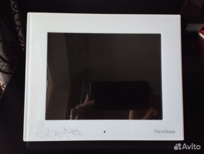 Цифровая фоторамка ViewSonic VFM854