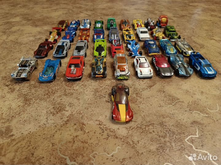 Hot wheels машинки