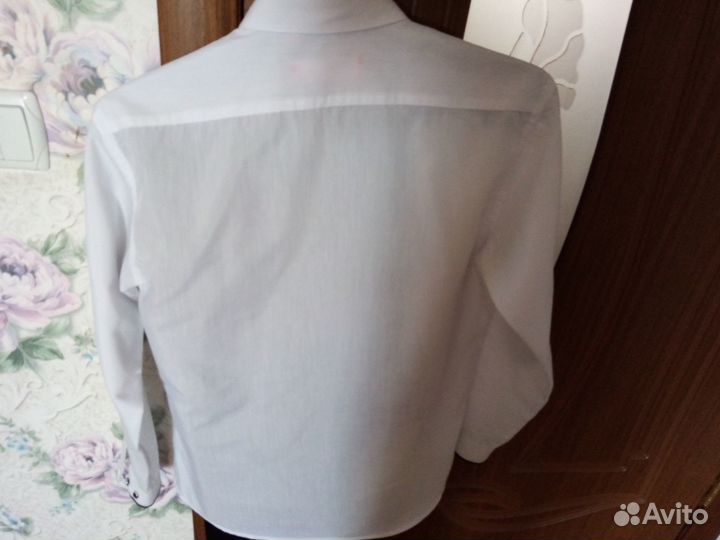 Рубашка белая