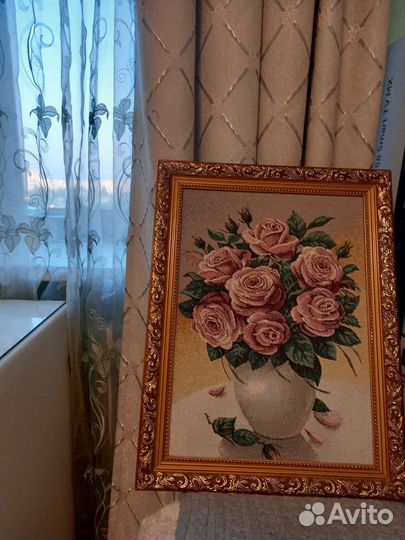 Картина вышивка на габилене