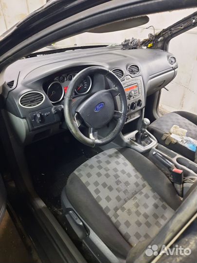 Запчасти разбор Форд Фокус 2 рест 1.8 МКПП qqdb