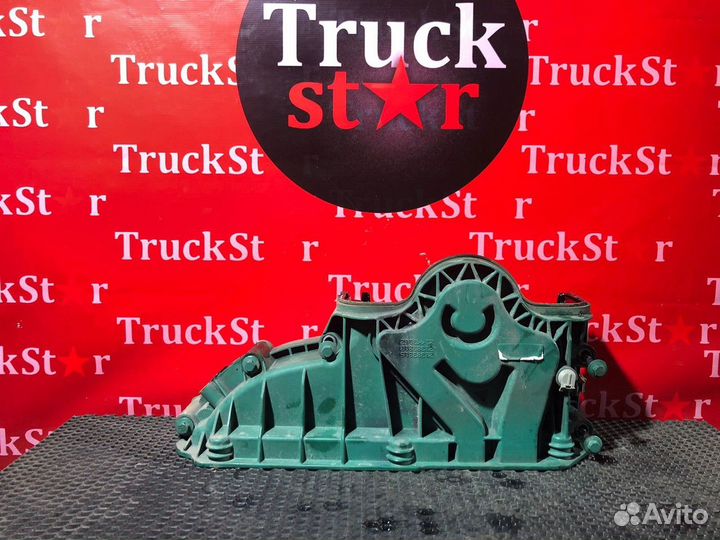 Крышка плиты двигателя Volvo FH