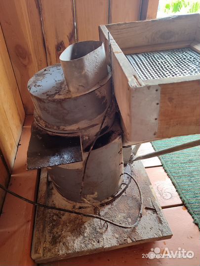 Зернодробилка бу 