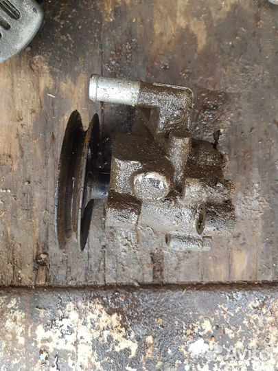 Насос гур Hyundai Elantra XD 1,6