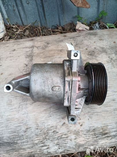 Компрессор кондиционера nissan