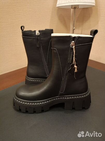 Новые женские ботинки Keddo, 37 р