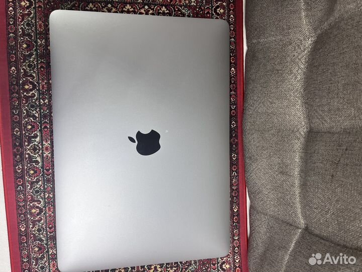 Aple MacBook pro 13 Mid 2019 A2159