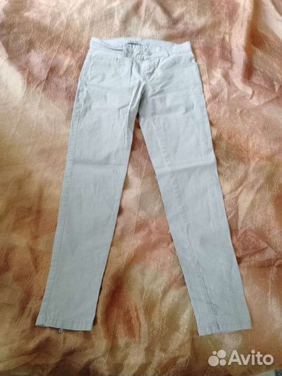 Брюки для девочки 10-11 лет