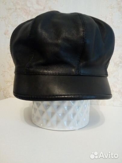 Берет женский кожаный утепленный