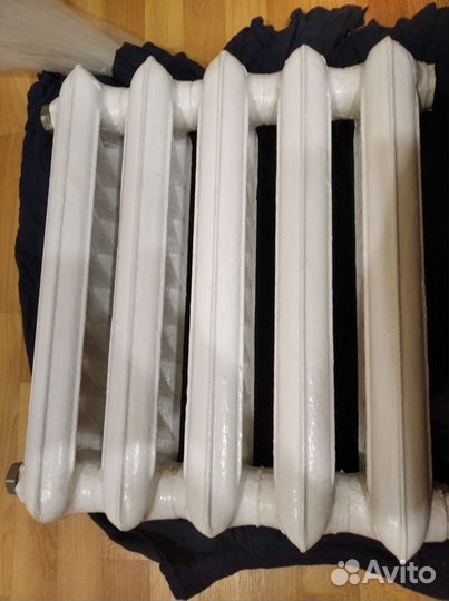 Радиатор чугунный, 4 секции