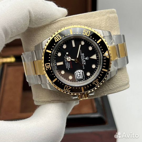 Rolex Sea-Dweller 43 мм