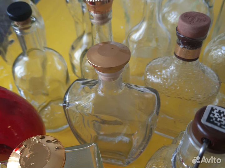 Графины и бутылки