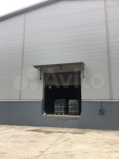 Склад, 610 м²