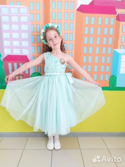 Платье для девочки 122