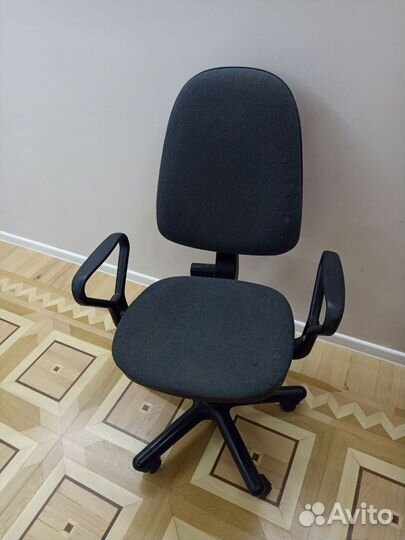 Компьютерное кресло бу