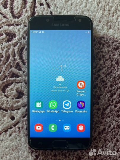 Телефон Samsung galaxy j5