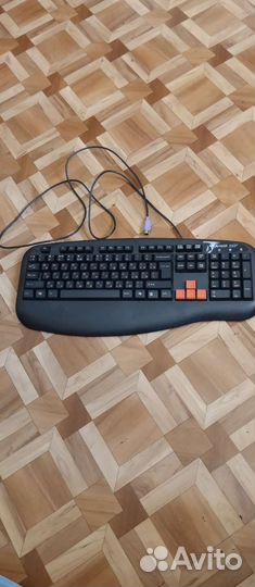 Игровая клавиатура